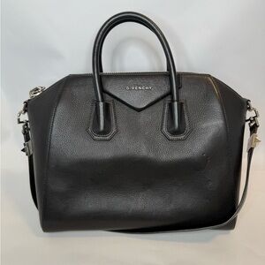 Givenchy Medium Antigona